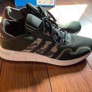 Adidas Swift Run X Mens Size 12